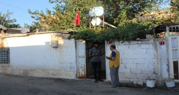 Suriyeli ve Iraklı ailelere yardım