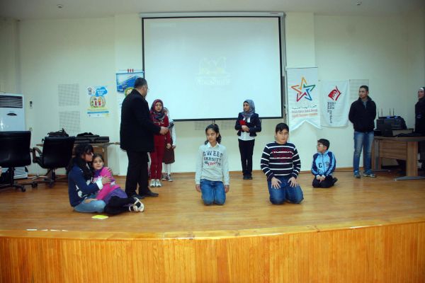 Suriyeliler Gözyaşlarına Boğuldu