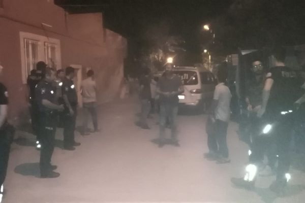 Suriyeli iki grup arasında kavga