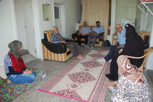 Suriyelilere Hem Kapısını Hem De Gönlünü Açtı