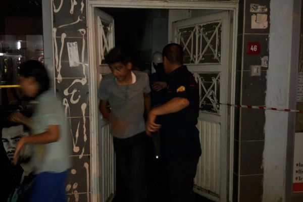 Suriyelilerin kaldığı binada yangın, 25 kişi son anda kurtarıldı