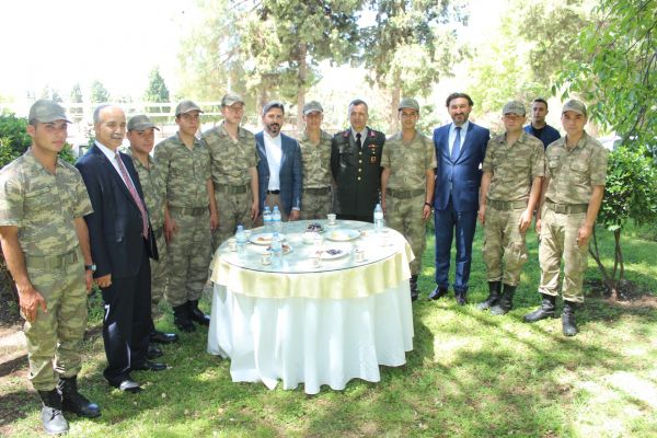 TBMM Başkan Vekili Aydın’ın telefonundan eşiyle görüşen askere büyük sürpriz