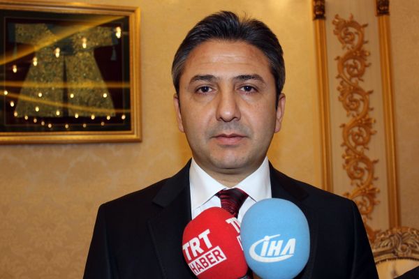 TBMM Başkanvekili Aydın: “HDP’liler Özelde Farklı, Kürsüde Farklı Konuşuyor”