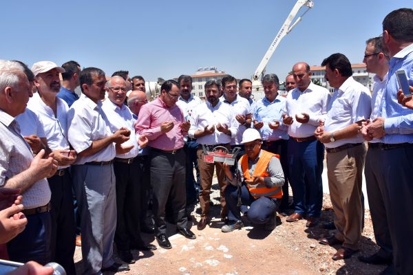 TBMM Başkanvekili Aydın okul temel atma törenine katıldı