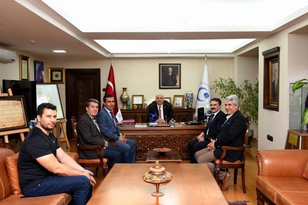 THOF Başkan Vekili Kaya Rektör Gönüllü ile bir araya geldi