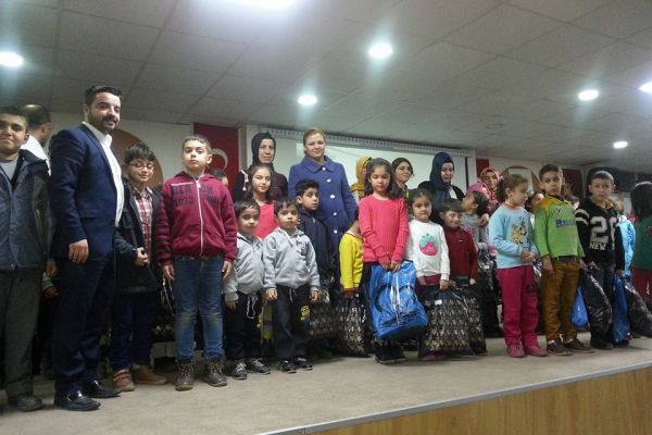 TOGEM Öksüz Ve Yetimleri Sevindirdi