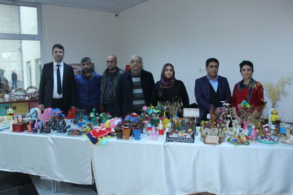 Toplum Ruh Sağlığı Merkezinde tedavi gören hastalar sergi açtı