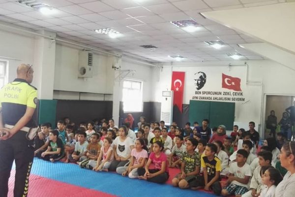 Trafik dedektifi eğitimleri devam ediyor