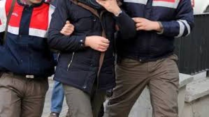 Trafodan kablo çalan şahıslar yakalandı