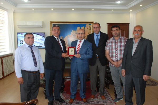 TÜMŞAD'dan Vali Demirtaş'a Ziyaret