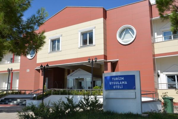 Turizm Uygulama Oteli Etkinliklerin Vazgeçilmezi Oldu