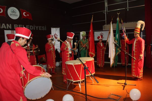 Türk ve Suriyeli öğrenciler yarıştı