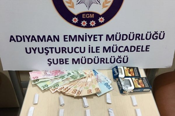 Uyuşturucu ticareti yapan sokak satıcısı yakalandı