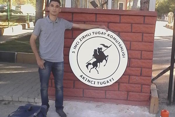 Üzerine mıcır dökülen işçi hayatını kaybetti