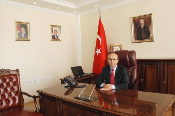 VALİ DEMİRTAŞ’TAN HAYIRSEVER İŞ ADAMI HASAN TAŞAR’A TEŞEKKÜR