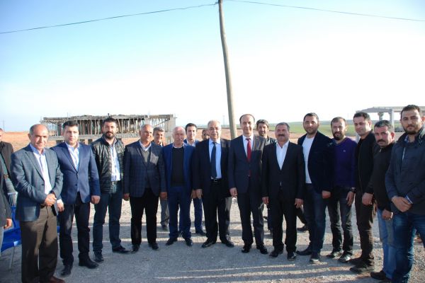 Vali Erin’den oto galericiler sitesi esnafına ziyaret