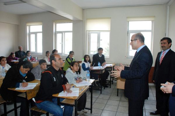 VELİLER ÇOCUKLARIYLA AYNI HEYECANI YAŞADI