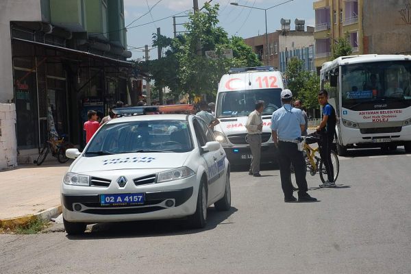 VİCDANSIZ SÜRÜCÜ ÇARPIP KAÇTI