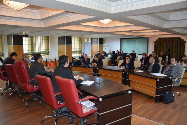 YAPI RUHSATI SORUNLARI MASAYA YATIRILDI