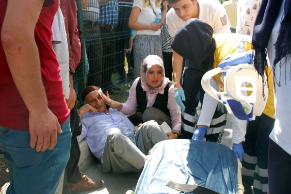 Yaralı adama ilk müdahale yoldan geçen ATT’den geldi