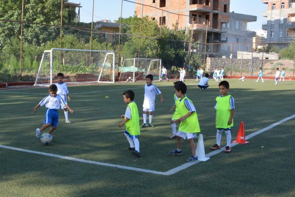 Yaz Spor Okulu'nda 2 Bin 500’e Aşkın Kayıtlı Sporcuya Ulaşıldı
