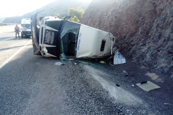 Yine kaza, yine mevsimlik işçiler: 1 ölü, 9 yaralı