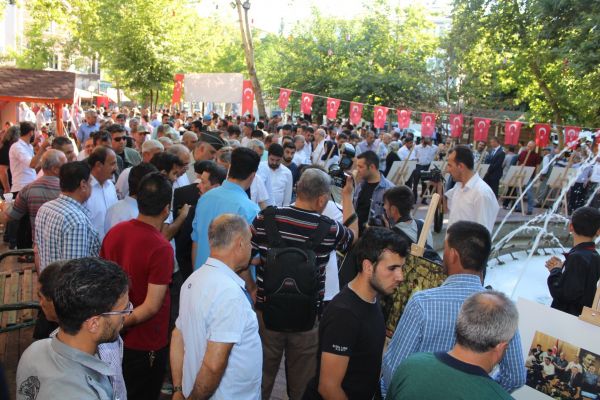 Yüzlerce kişi İHA'nın ‘Oradaydık, unutmadık, unutturmadık’ sergisini gezdi