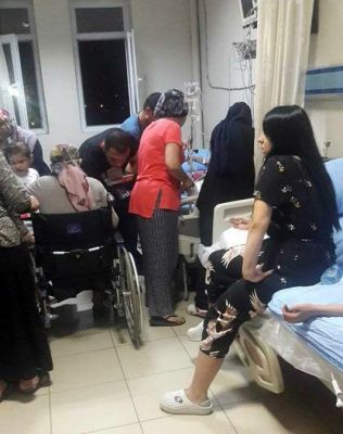Zehirlenme iddiasıyla 60 kişi hastaneye kaldırıldı