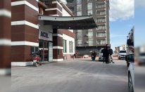 Yatağında hareketsiz bulunan bebek hastanede hayatını kaybetti