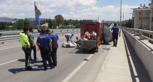 Suriyeliler Türkmenlere saldırdı: 3 yaralı
