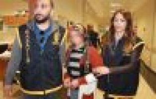 1 Günlük bebeğini öldürüp çöpe attı