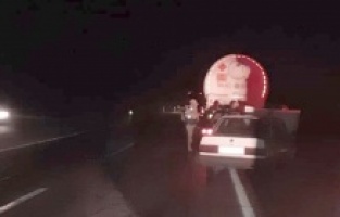 Eşek kazalara neden oldu: 2 yaralı