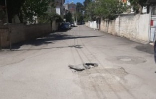 Çöken yol kazalara davetiye çıkarıyor