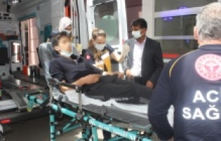 Elektrik akımına kapılan genç yaralandı