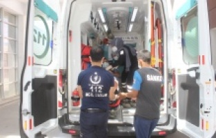 Fabrika işçileri metan gazından zehirlendi