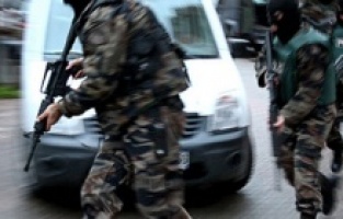 Telefonla dolandırıcılığı polis önledi