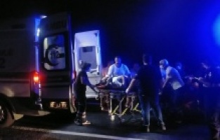 Bayram yolunda feci kaza: 9 Yaralı