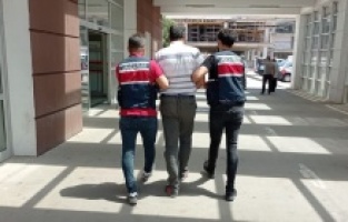 Teröristlere ‘Leşker” temin eden eski öğretmen tutuklandı