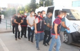 Tütün eylemi operasyonunda 10 kişi tutuklandı