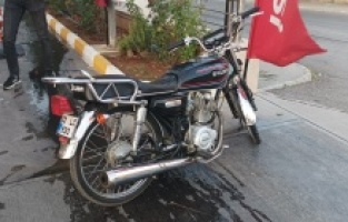 Motosiklet yayaya çarptı: 1 yaralı
