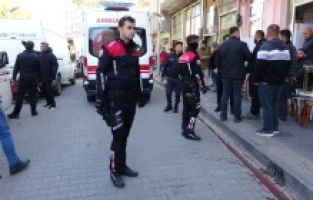 Çamaşır makinesi arızalı çıkınca yumruklar havada uçuştu
