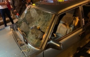 Alacak verecek kavgasında ortalık savaş alanına döndü