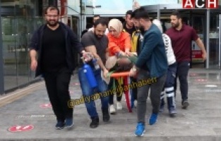 Cam korkulukları aşarak kendisini boşluğa bıraktı