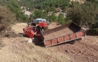 Adıyaman’da traktör devrildi: 1 ölü, 8 yaralı