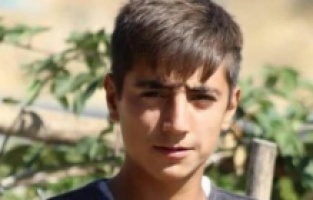 Kendisini kazara vuran genç hayatını kaybetti