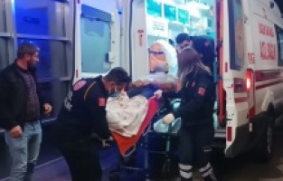 Tüfeği temizlerken kazara kendisini vurdu