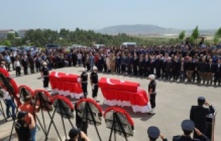 Adıyaman’da, şehit polisler için tören düzenlendi