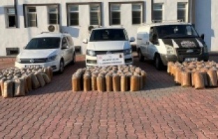 1,5 Ton tütün ele geçirildi: 3 gözaltı