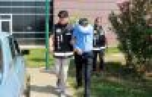 Adıyaman merkezli 7 ilde FETÖ operasyonu