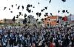 ADIYAMAN ÜNİVERSİTESİ ÖĞRENCİLERİ MEZUN OLDU